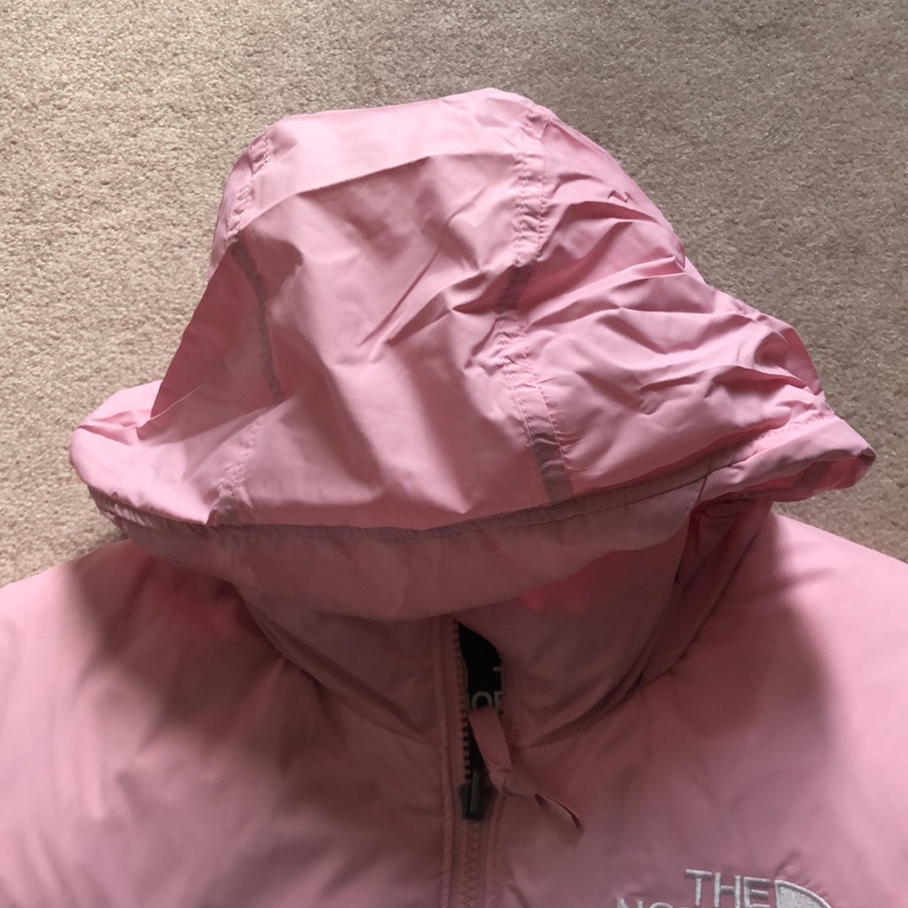 North Face women’s 1996 retro nuptse jacket - Picture 9 of 12